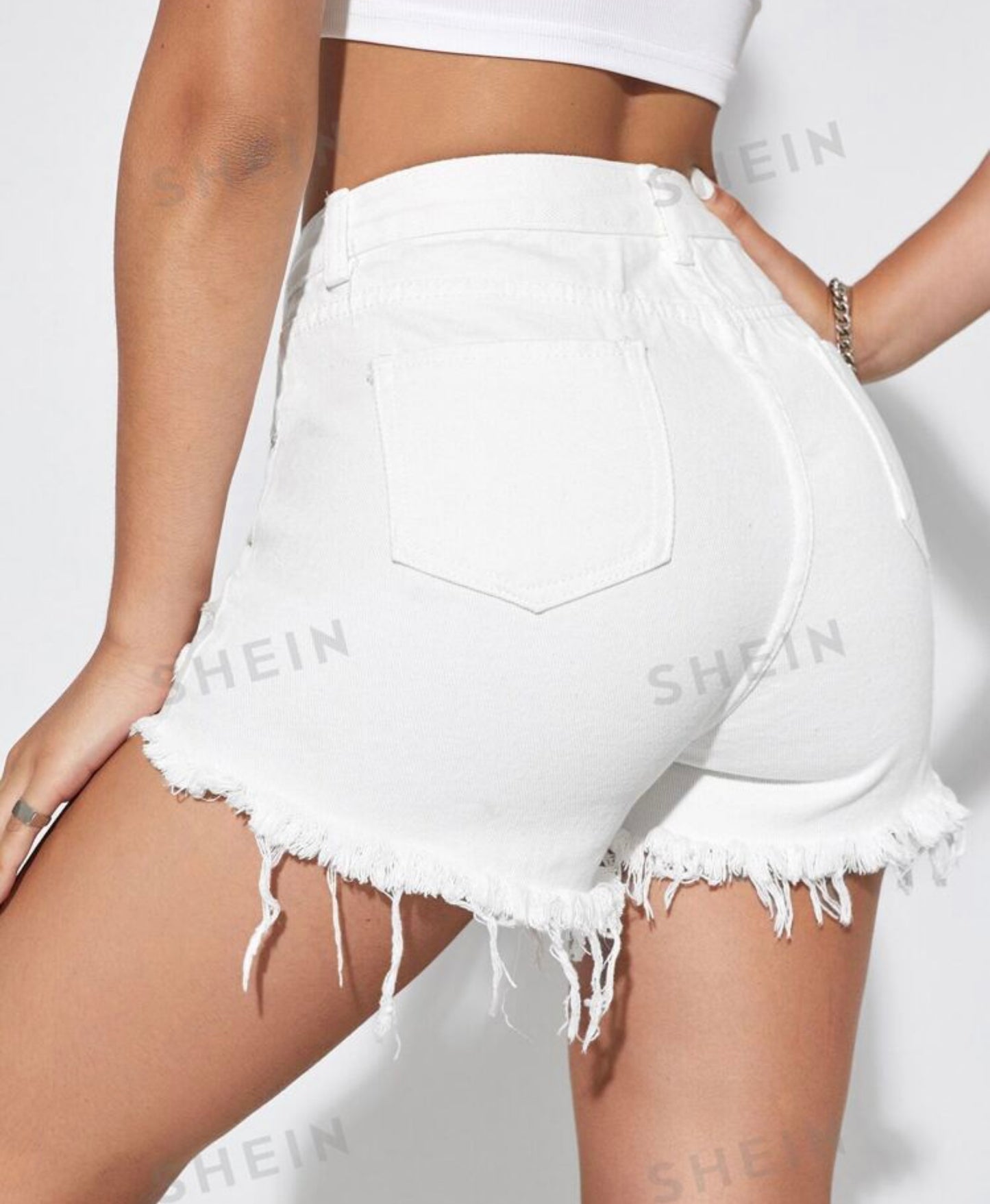 Short blanco.