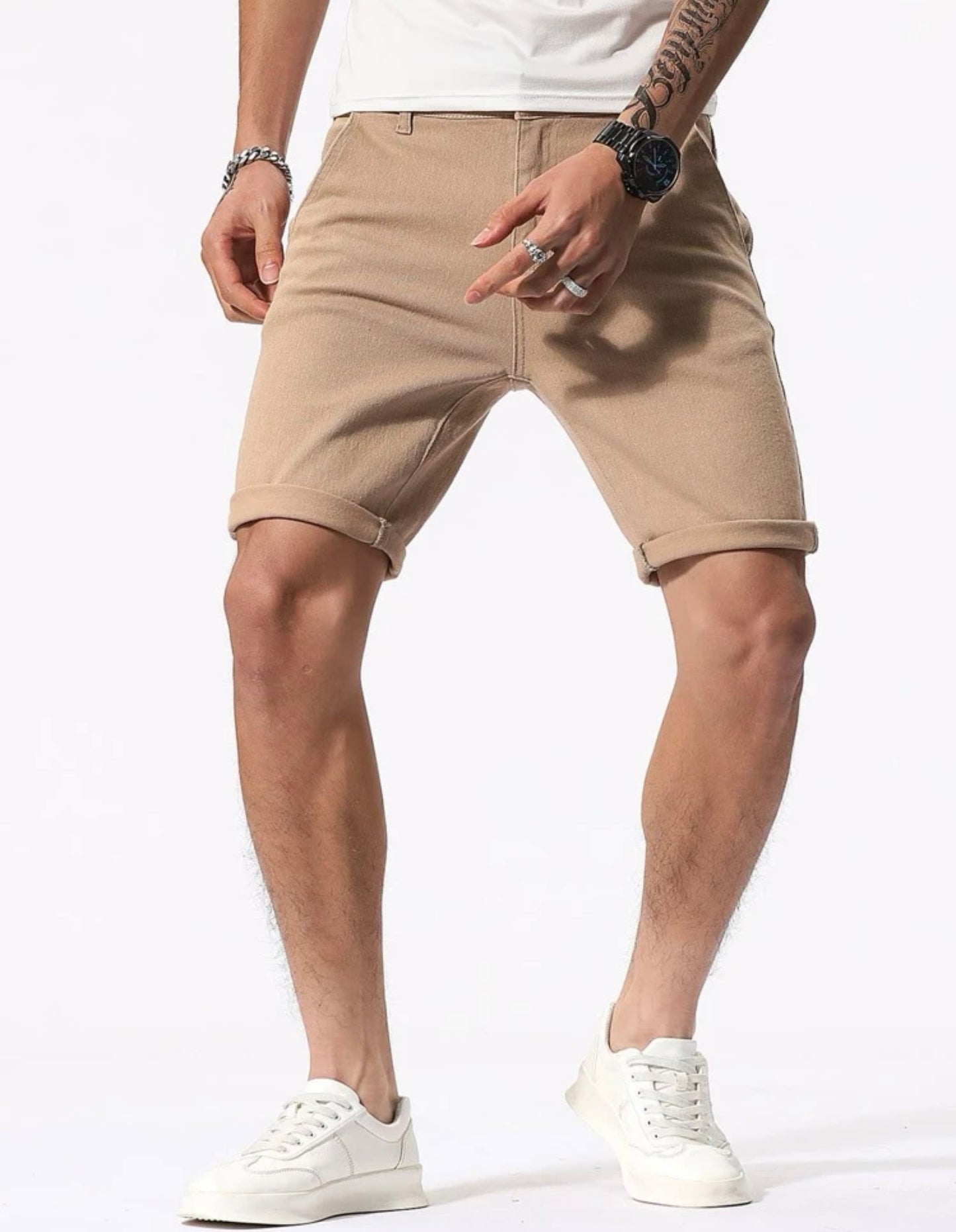 Pantaloneta beige.